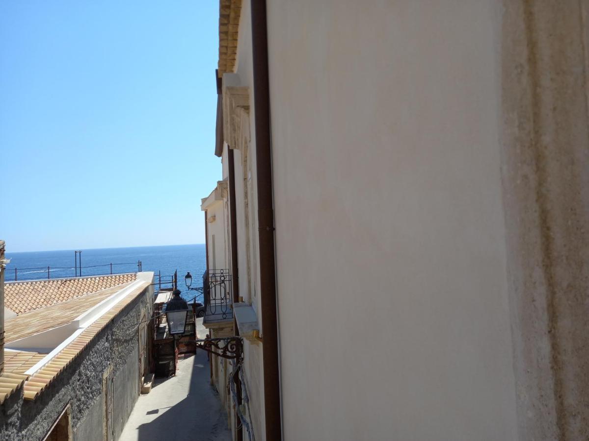 Lanterne Magiche Ortigia Suites Syracuse Exterior photo