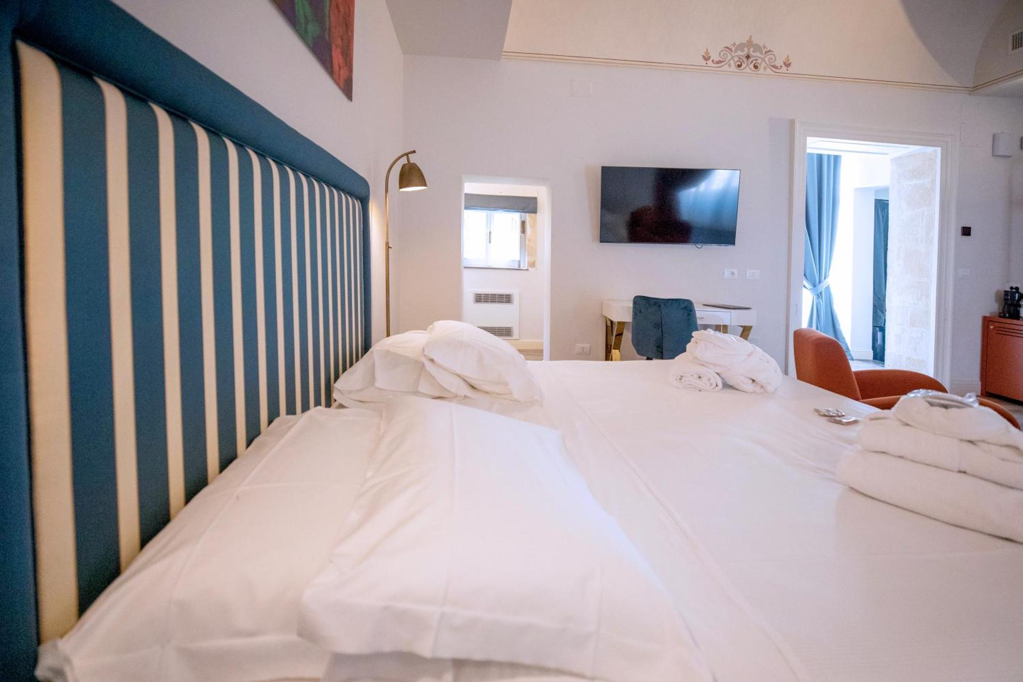 Lanterne Magiche Ortigia Suites Syracuse Exterior photo