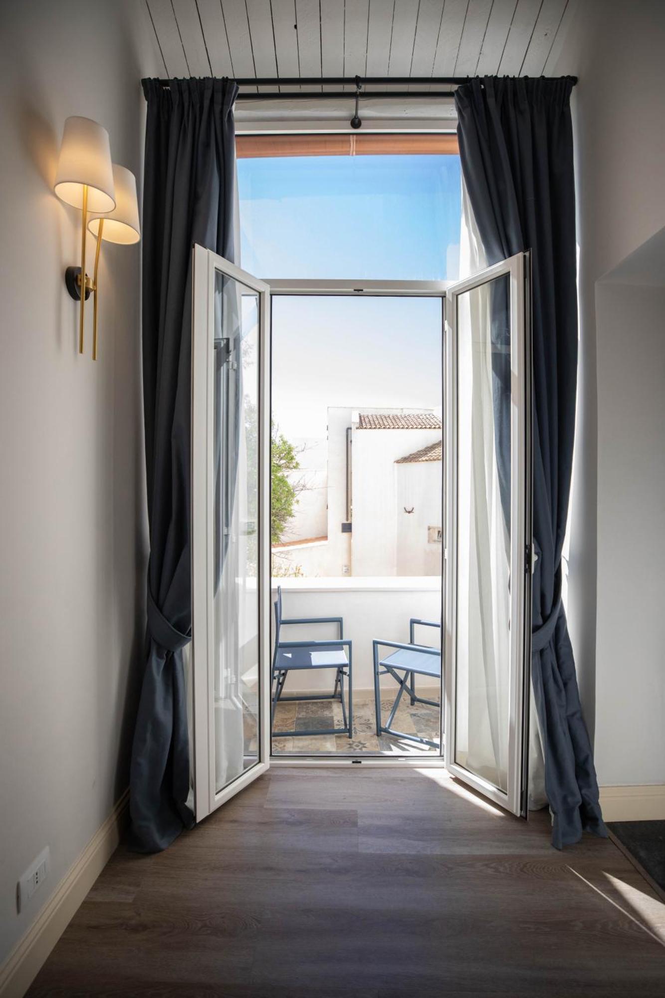 Lanterne Magiche Ortigia Suites Syracuse Exterior photo
